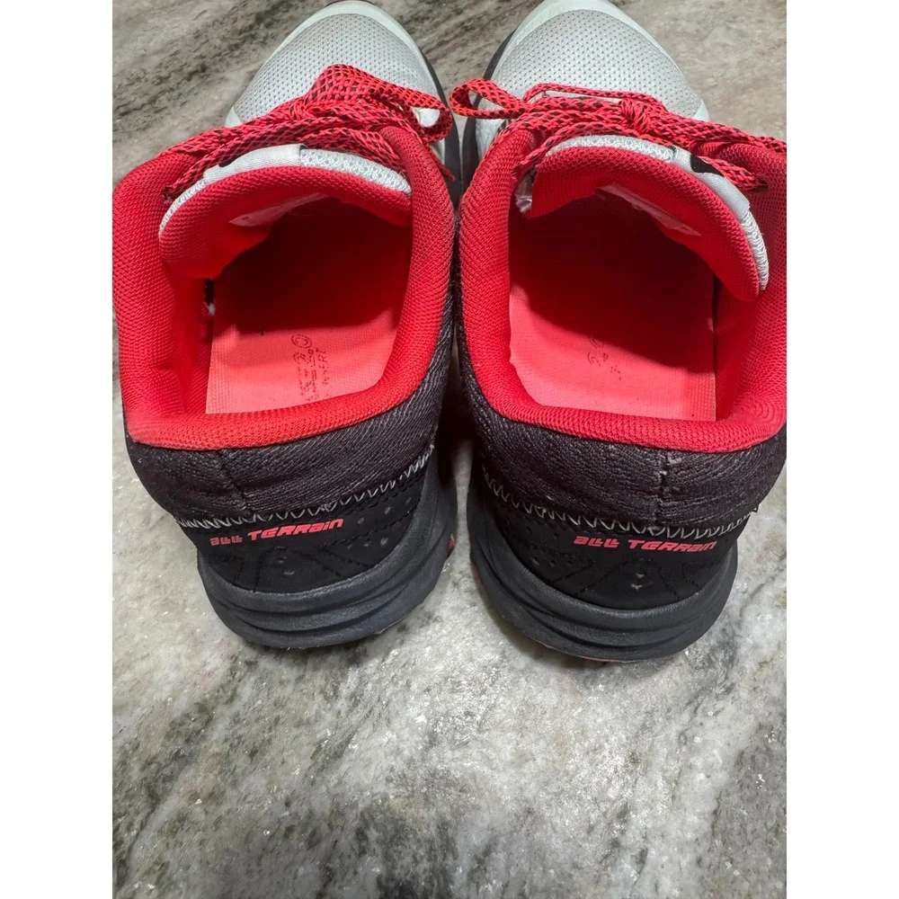 New Balance good pre